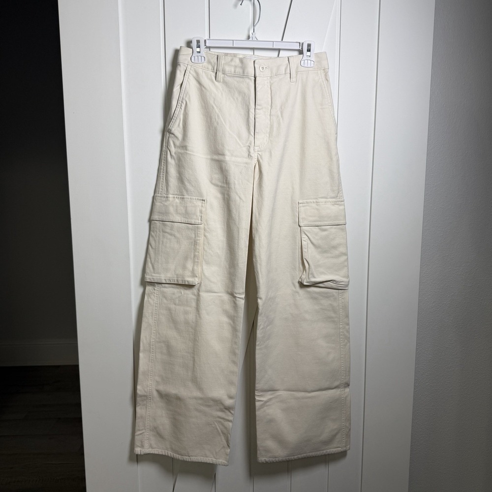 Aritzia TNA Cargo Pants Cream Size 6 Wide Leg Utility Gorpcore Streetwear
